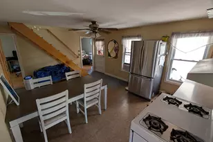 275 Bartlett St, Manchester, NH 03102 - Photo 6