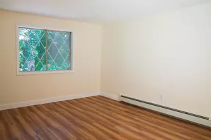 3 Silvestri Cir, Derry, NH 03038 - Photo 8