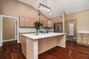 2 Elm St, Westminster, MA 01473 - Photo 4