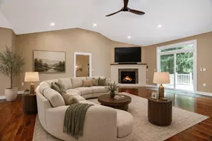 2 Elm St, Westminster, MA 01473 - Photo 12