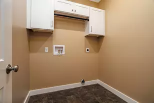 2 Elm St, Westminster, MA 01473 - Photo 38