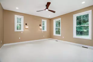 2 Elm St, Westminster, MA 01473 - Photo 22