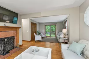 254 Robert Rogers Rd, Dunbarton, NH 03046 - Photo 10