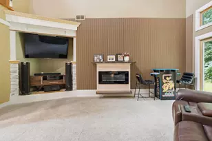 17 Spring Hill Rd, Mont Vernon, NH 03057 - Photo 10