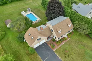10 Old Mill Dr, Wolfeboro, NH 03894 - Photo 8