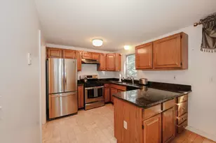 38 Dorchester Way, Nashua, NH 03064 - Photo 6