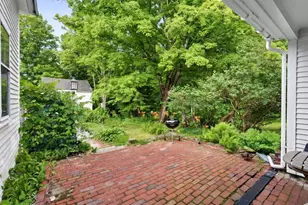 7 Bennington Rd, Hancock, NH 03449 - Photo 6