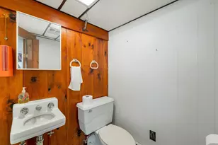 22 Medlyn St, Milford, NH 03055 - Photo 40