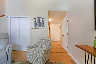 8 Royal Ln, Raymond, NH 03077 - Photo 8