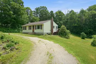 39 Old Center Harbor Rd, Meredith, NH 03253 - Photo 8