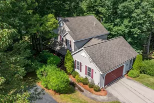 10 Castlegate Way, Nashua, NH 03063 - Photo 36