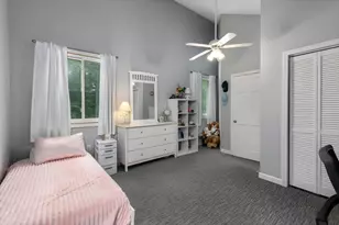 37 Pike St, Nashua, NH 03060 - Photo 22
