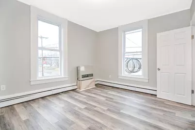 32 Main Street, Pittsfield, NH 03263 - Photo 18