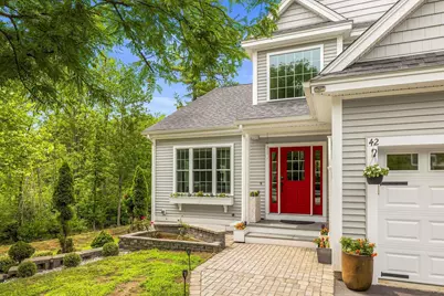42 Stocklan Circle, Dover, NH 03820 - Photo 4