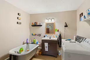 37 Tappan St, Farmington, NH 03835 - Photo 28