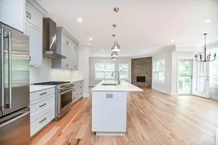 960 Sagamore Ave, Portsmouth, NH 03801 - Photo 1