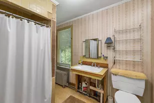 382 Charles Bancroft Hwy, Litchfield, NH 03052 - Photo 16