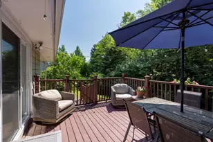 243 Gabrielle St, Manchester, NH 03103 - Photo 4