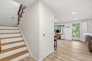 35 Cove St, Goffstown, NH 03045 - Photo 20