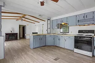 47 Deep Meadows, Exeter, NH 03833 - Photo 2