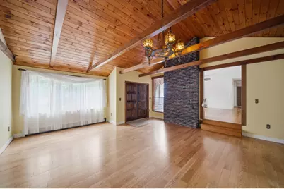 8 Escumbuit Road, Derry, NH 03038 - Photo 10