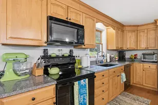 345 Riverdale Rd, New Boston, NH 03070 - Photo 18