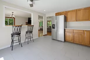 49 Patten Rd, Bedford, NH 03110 - Photo 6