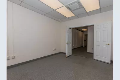 140 Monadnock Highway #6, Swanzey, NH 03446 - Photo 6