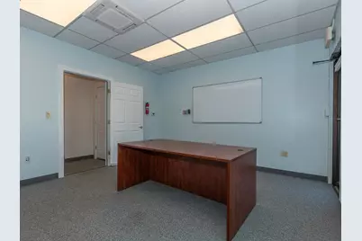 140 Monadnock Highway #6, Swanzey, NH 03446 - Photo 12