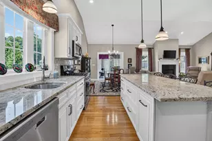 28 Torrey Pines Cir, Plaistow, NH 03865 - Photo 14