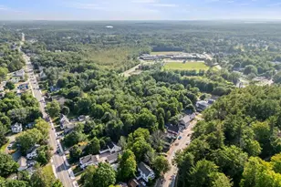 10 W High St, Somersworth, NH 03878 - Photo 30