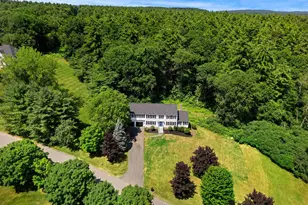 4 Elijah Hill Ln, Londonderry, NH 03053 - Photo 4