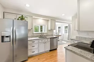 14 Hampton Falls Rd, Exeter, NH 03833 - Photo 10