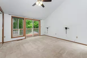 36 Windsor Blvd, Londonderry, NH 03053 - Photo 24