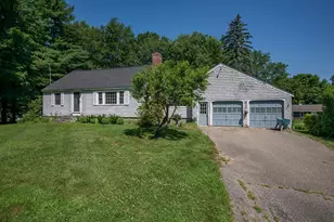 6 Exeter Rd, Kingston, NH 03848 - Photo 4