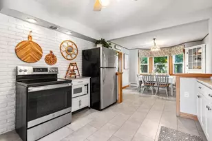 83 Violet St, Manchester, NH 03102 - Photo 12