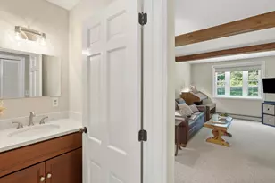 16 Williamsburg Dr, Amherst, NH 03031 - Photo 20