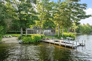 10 Edgewater Dr, Moultonborough, NH 03254 - Photo 1
