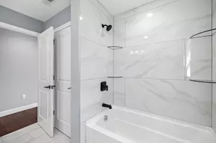 38 Bell St, Nashua, NH 03064 - Photo 14