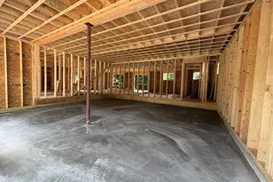 38 Bell St, Nashua, NH 03064 - Photo 4