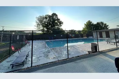 124 Mammoth Road #21, Hooksett, NH 03106 - Photo 4