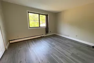 124 Mammoth Rd, Hooksett, NH 03106 - Photo 36