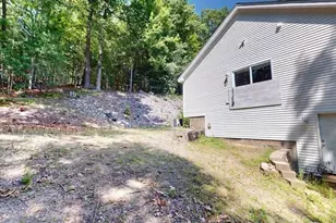 171 N Amherst Rd, Bedford, NH 03110 - Photo 46