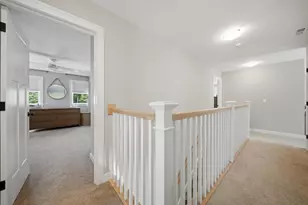 37 Clover Ln, Londonderry, NH 03053 - Photo 18