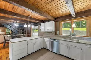 47 White Plains Ave, Londonderry, NH 03053 - Photo 14