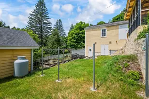 419 Hillside Ave, Berlin, NH 03570 - Photo 28