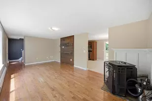 95 Whittier Dr, Fremont, NH 03044 - Photo 12