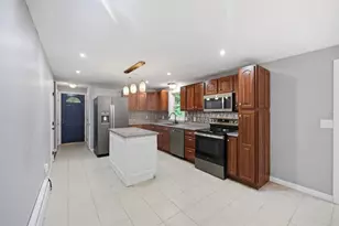 95 Whittier Dr, Fremont, NH 03044 - Photo 4