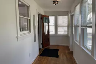 14 Hartford St, Claremont, NH 03743 - Photo 8
