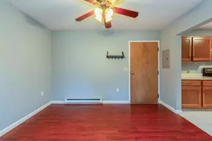 3 Fairfax Ave, Derry, NH 03038 - Photo 6